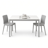 Kitchen & Dining